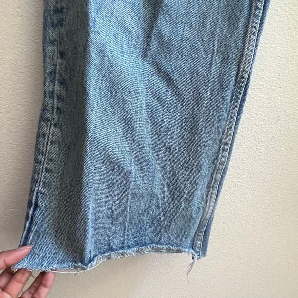 Zara Jeans Women's Sz 8 Medium Wash Straight Leg Baggy Raw Hem High Rise Denim - Picture 7 of 7